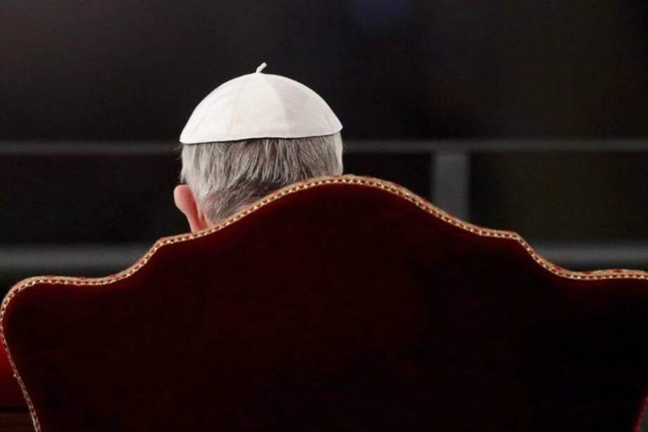 El papa Francisco bautizará y confirmará a cuatro adultos en el Vaticano