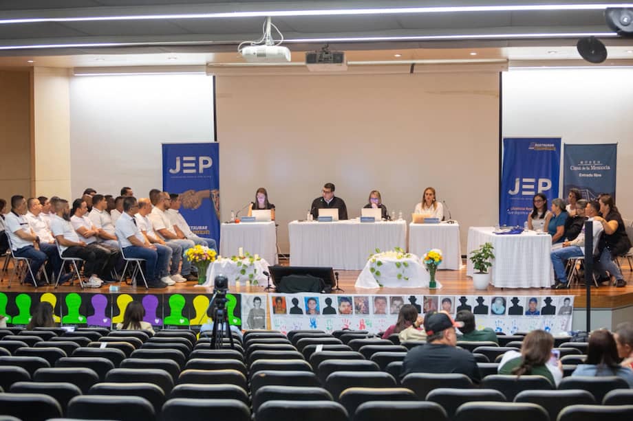 Ha sido un año complejo para la JEP. Las primeras decisiones en el marco del Acuerdo de Paz llevaron a múltiples reacciones de inconformidad.