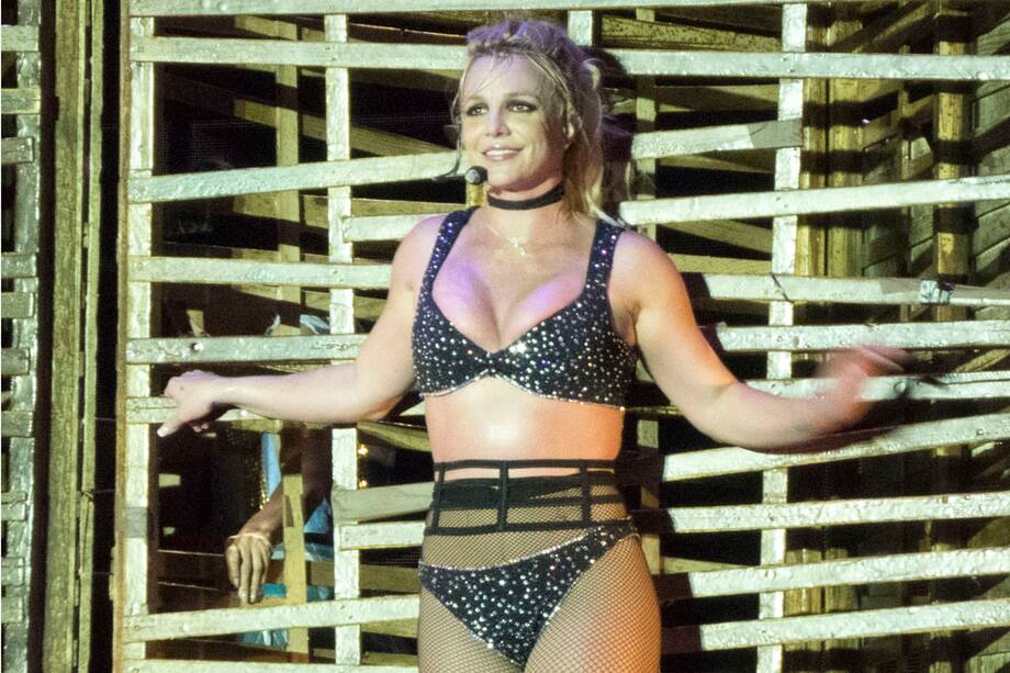 Según su exrepresentante Britney no quiere continuar con su carrera musical y se dice que es porque quiere evitar seguir creciendo su cuenta de ahorros, que es manejada por su padre.