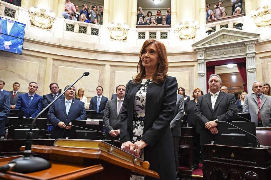 La expresidenta argentina Cristina Fernández, el 29 de noviembre, cuando se posesionó como senadora en Buenos Aires.