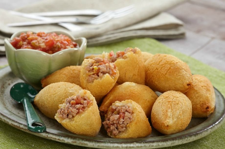 Carimañolas con brazuelo de cerdo. Me encanta la carne de cerdo