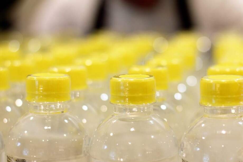 De acuerdo a la ONG ambientalista Greenpeace, en Colombia se consumen 24 kilos de plástico por persona al año. / Pixabay