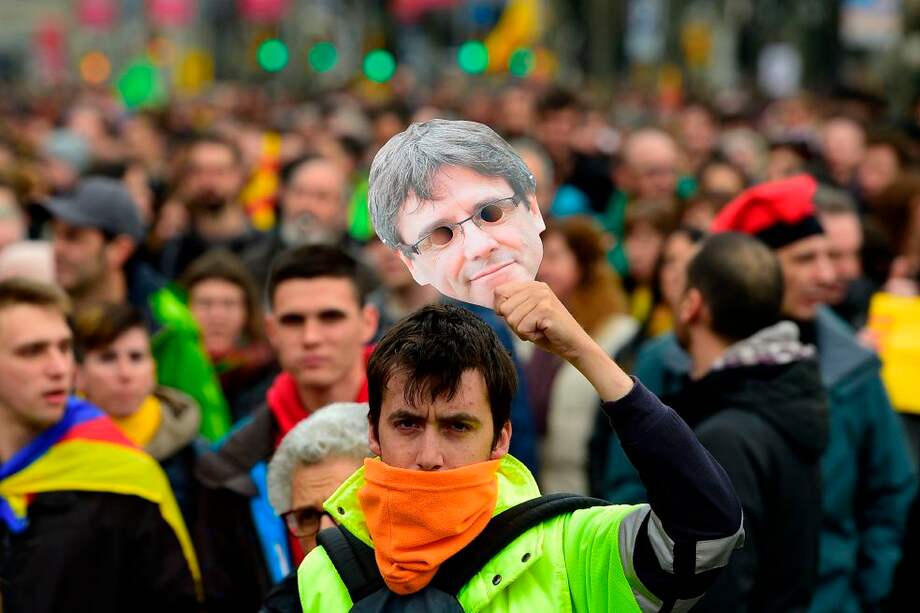 Así fue como espías españoles lograron la captura de Puigdemont