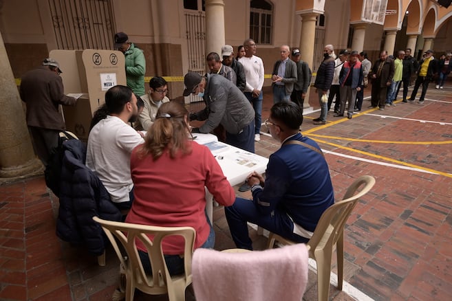 Colombia es mucho más que sus líderes políticos