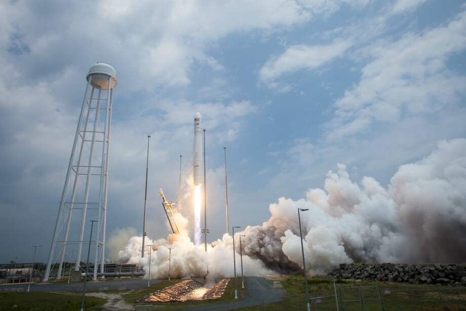 Fotografía del lanzamiento de la nave espacial Cygnus el 13 de julio de 2014. / Nasa