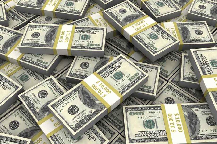 ¿El dólar llegará a $2.500 antes del viernes?