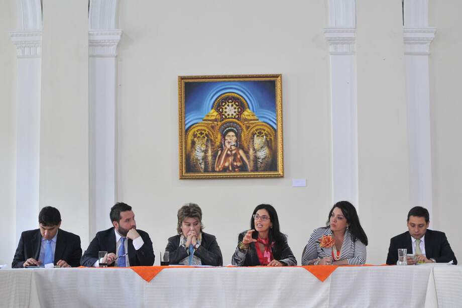 La senadora liberal Sofía Gaviria, en su intervención ayer en el acto de conformación de la bancada de las víctimas de las Farc en el Congreso. / Cristian Garavito - El Espectador