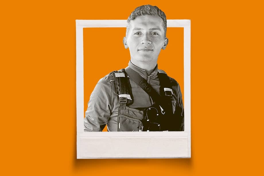 Desde hace 8 años, Niño Almonacid se ha dedicado a entrenar perros en Bogotá.