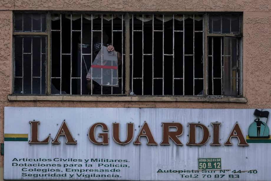 Según la Fiscalía, el autor material del ataque está identificado como José Aldemar Rojas./Mauricio Alvarado.