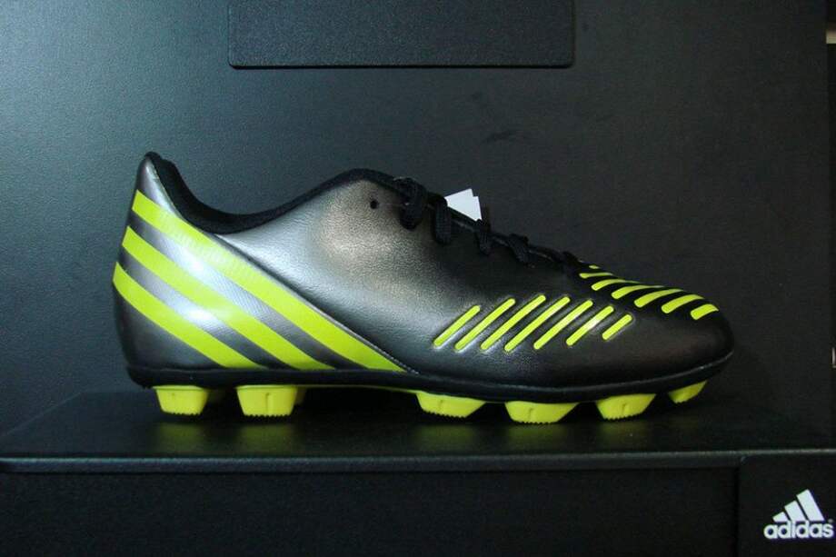 Inventor húngaro ganó juicio contra Adidas por guayos 'predator'