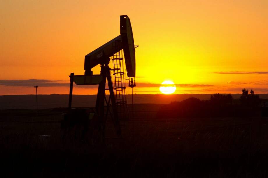 Las exportaciones de crudo iraní cayeron a un nivel de 2,2 millones de barriles por día en 2011. / AFP