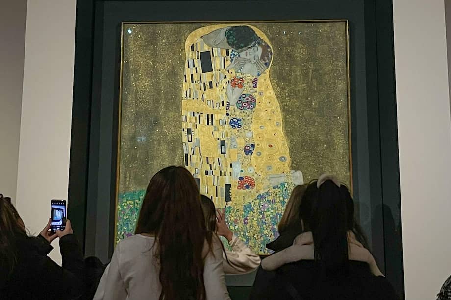 Una de las obras más destacadas que se encuentran en Viena es 'El beso', de Gustav Klimt, expuesto en el Palacio Belvedere.