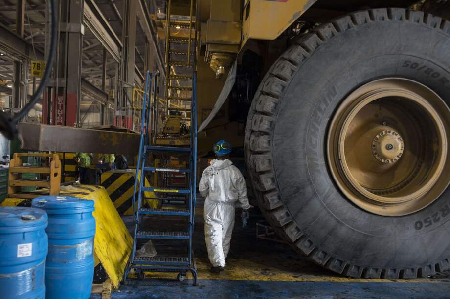 Los datos de Colombia respaldan la perspectiva positiva, con un aumento de las ventas minoristas de 7,4% en octubre, mientras que la producción industrial ganó 3,1%. / Bloomberg