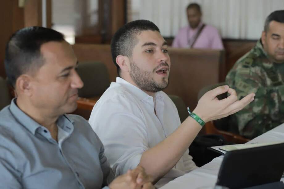 El alcalde de Palmira, Óscar Escobar, rechaza la decisión de los concejales. / Twitter @SoyOscarEscobar