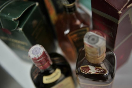 Los peligros del licor adulterado