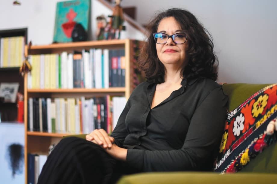 “(En caso de eliminación de la JEP) es muy posible que se le acabe la paciencia a la fiscal Benssouda y decida abrir una investigación sobre ejecuciones extrajudiciales”, advierte Maria Camila Moreno.