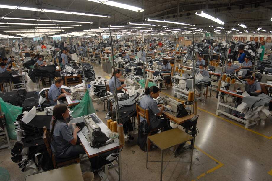 La industria creció 5,3% en el primer trimestre, jalonada por Reficar.