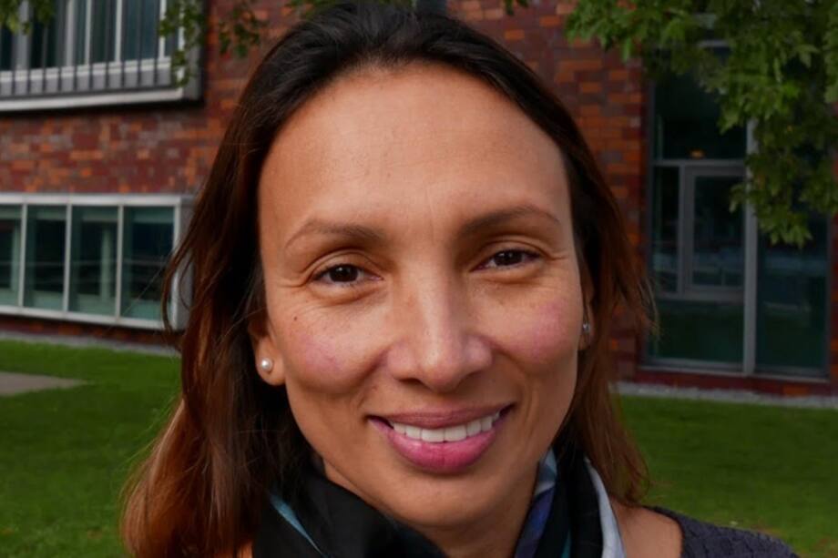 Alexandra Olaya-Castro