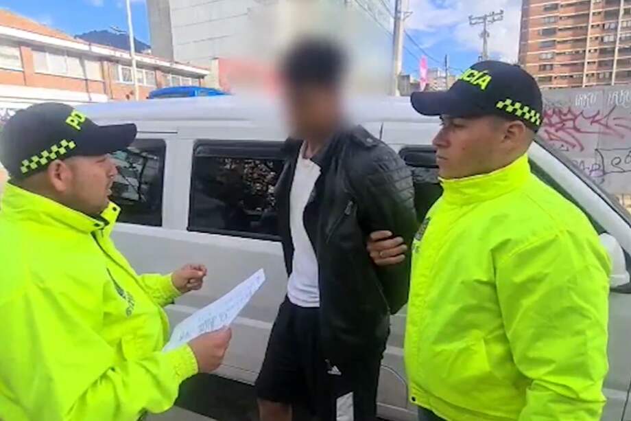 Dentro de su actuar delictivo se pudo identificar que frecuentaba establecimientos como bares y seleccionaba a sus víctimas, ganando su confianza.