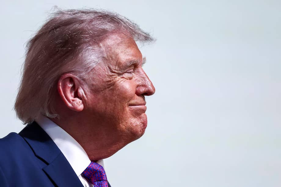 El presidente estadounidense Donald Trump pronunció un discurso en un evento sobre la asequibilidad de la atención médica en el Edificio de Oficinas Ejecutivas Eisenhower.