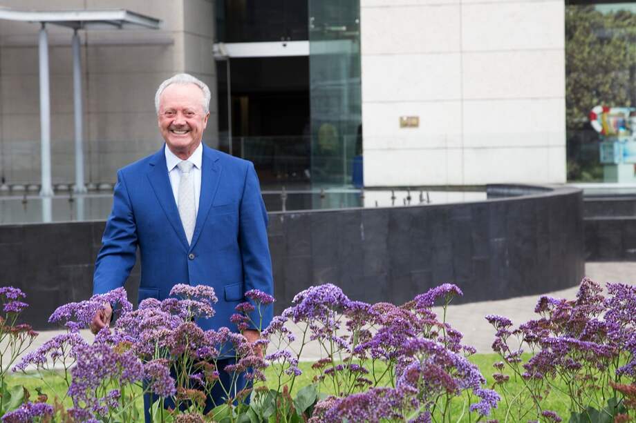 Arturo Calle, un empresario con visión, disciplina y pasión por la moda. / Cortesía