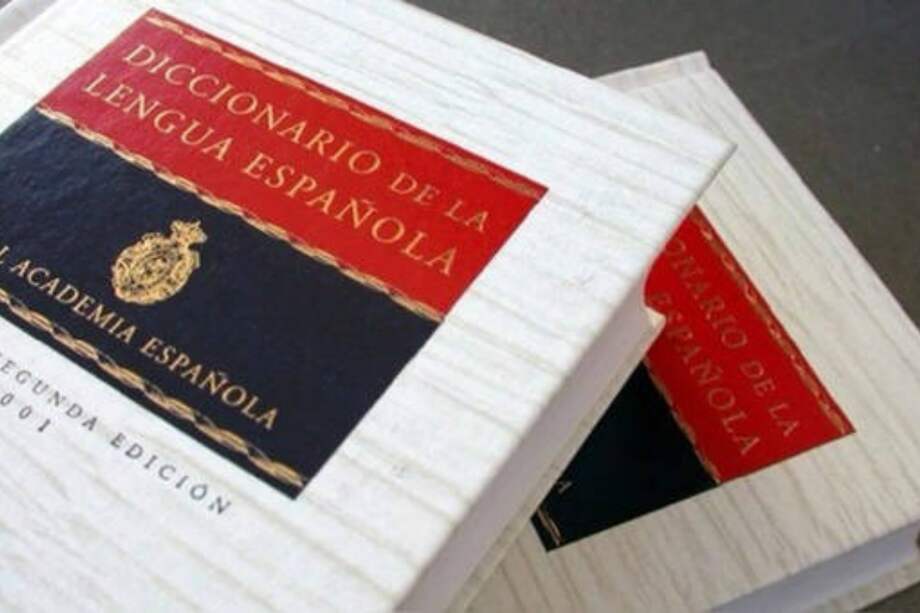 El diccionario de la lengua española.