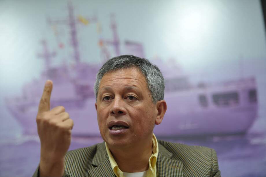 El contraalmirante Orlando Romero comenta que “cuando entramos los militares a la negociación, se generó confianza y se dinamizó la mesa”. / Mauricio Alvarado - El Espectador