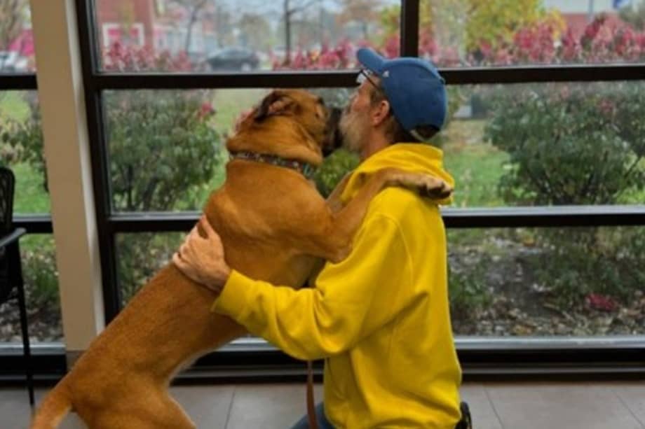 Minnie y Mike se reencontraron después de 750 días.