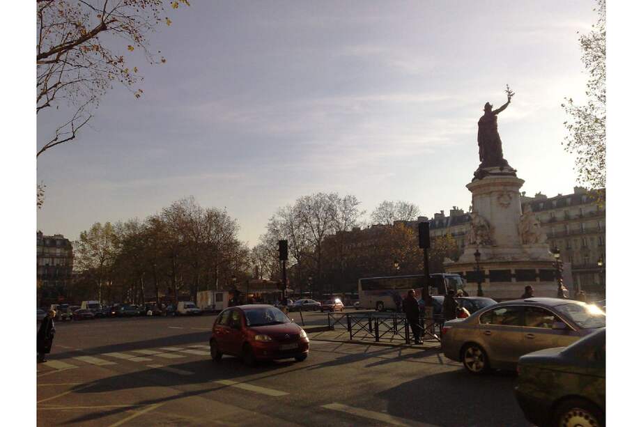 El fotógrafo René Robert falleció en 89 Rue de Turbigo, calle ubicada en la Plaza de la República, París.