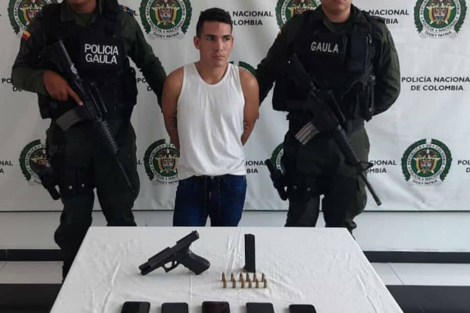 “El Menor”, al parecer, es responsable del asesinato de tres miembros de una de familia ocurrido en Santa Marta. / Policía Mebar