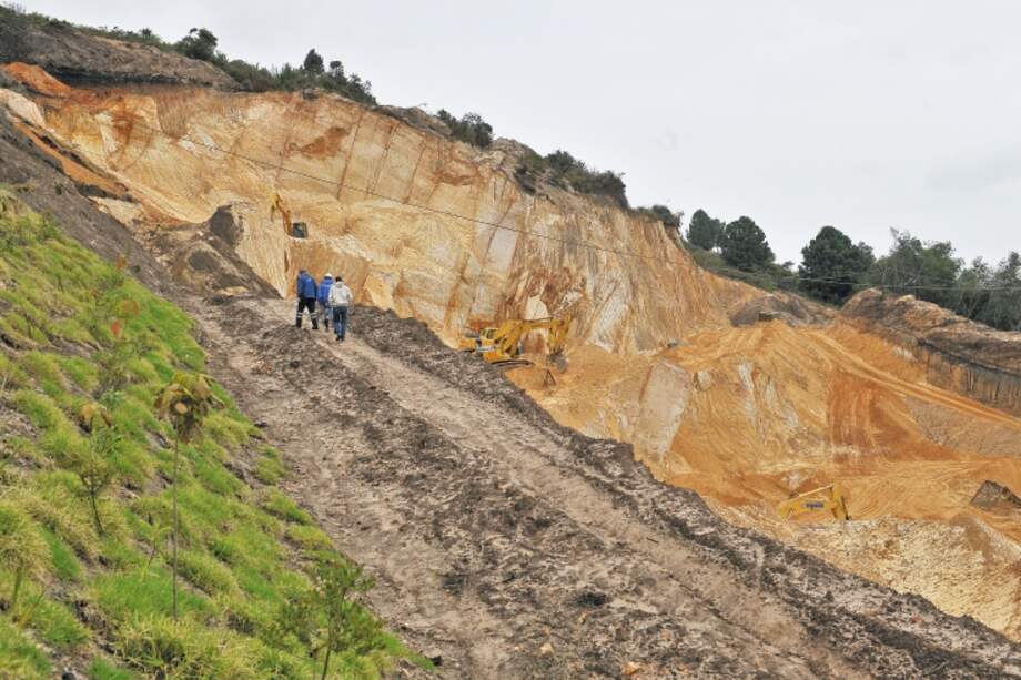 El Plan de Restauración Ambiental, en la vereda La Esmeralda, va en un 70 %, según la CAR. / Fotos: Óscar Pérez-El Espectador