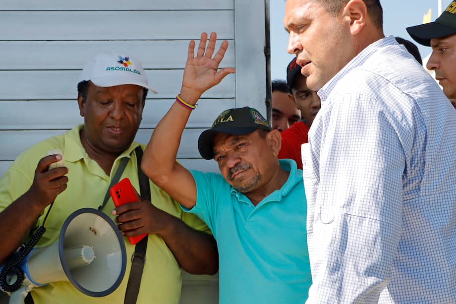 Luis Manuel Díaz, padre del futbolista colombiano Luis Díaz, tras su liberación luego de 13 días en poder de la guerrilla del Ejército de Liberación Nacional (ELN). Esa fue una de las crisis más duras en 13 meses de negociación. EFE/ Ricardo Maldonado Rozo