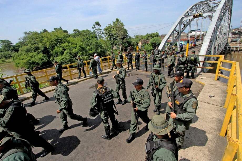 Nicolás Maduro ordenó cerrar la frontera por 72 horas. / Archivo