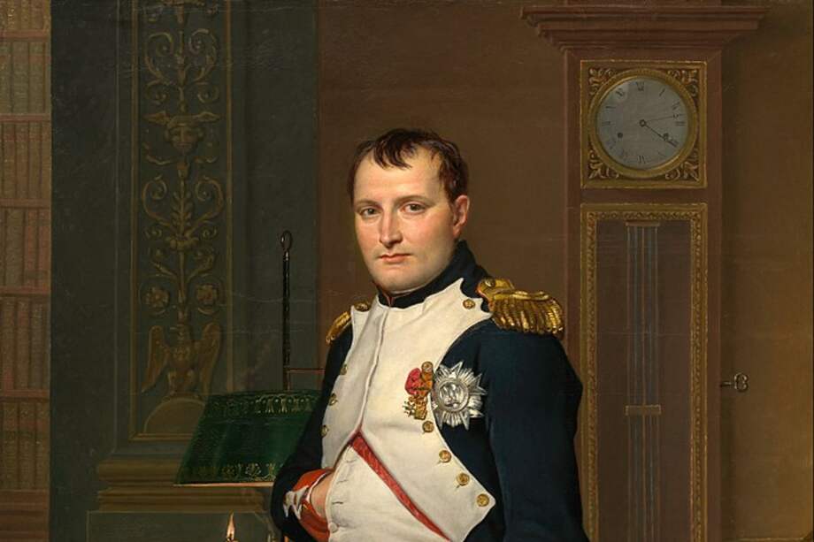 En Francia, en el año del bicentenario de la muerte de Napoleón, hay una debate entre quienes lo defienden y quienes no. Además de su militarismo y de su ambición por el poder, sus críticos le reclaman la decisión de restablecer en 1802 la esclavitud, ocho años después de que la Revolución la aboliera.