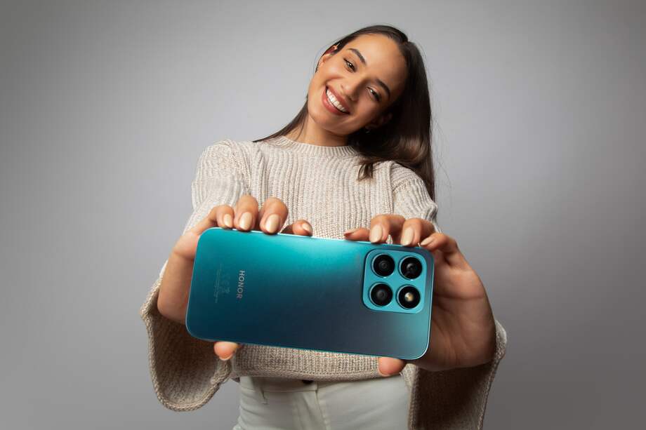 El nuevo HONOR X8b protege a los usuarios de la fatiga visual.