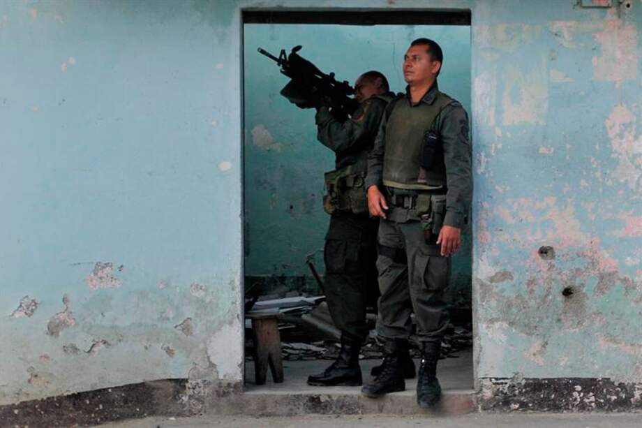 Recompensa de $100 millones por francotiradores de la guerrilla en el Catatumbo