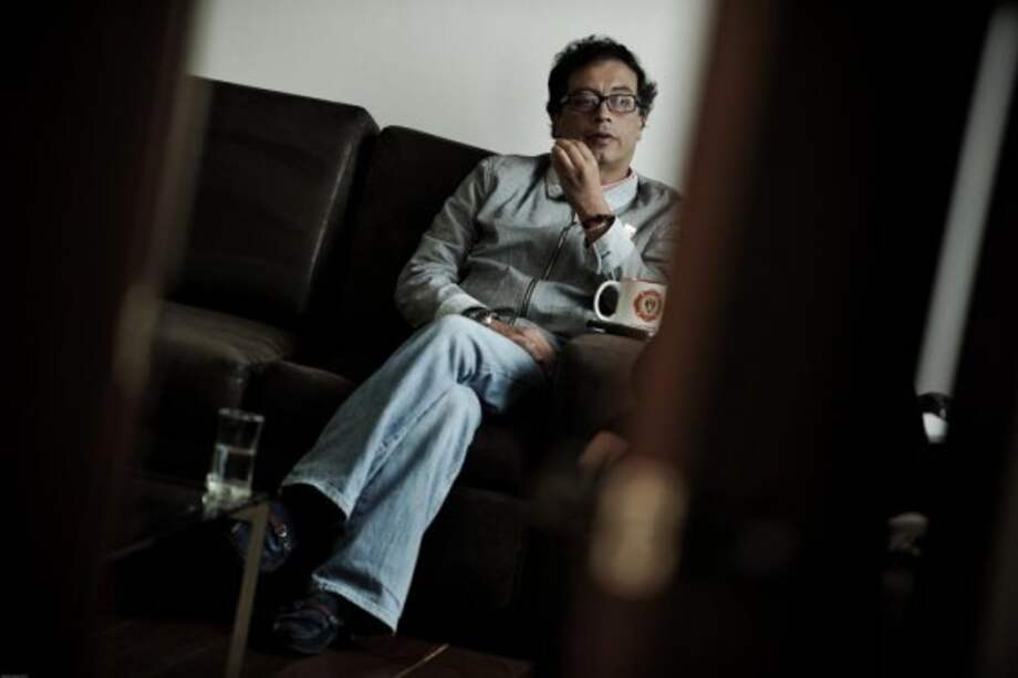 Petro no irá a Congreso para aclarar denuncias sobre cuotas de comparendos