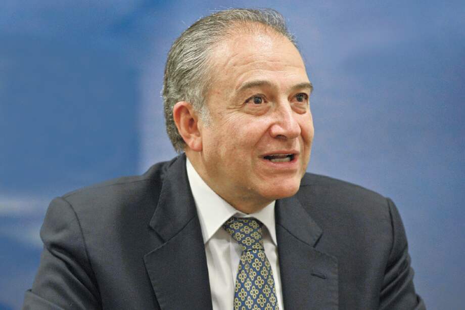 A sus 60 años, Óscar Naranjo asume el que puede ser el reto más importante de su vida: la Vicepresidencia. / Archivo