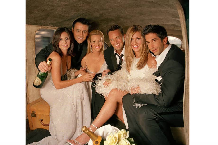 "Friends" se estrenó el 22 de septiembre de 1994 en la NBC y se despidió el 6 de mayo de 2004, tras 236 episodios que dieron forma a una comedia brillante reconocida con el Emmy, el Globo de Oro, el premio del Sindicato de Actores de EE.UU. y el Bafta, entre otros galardones. / Cortesía