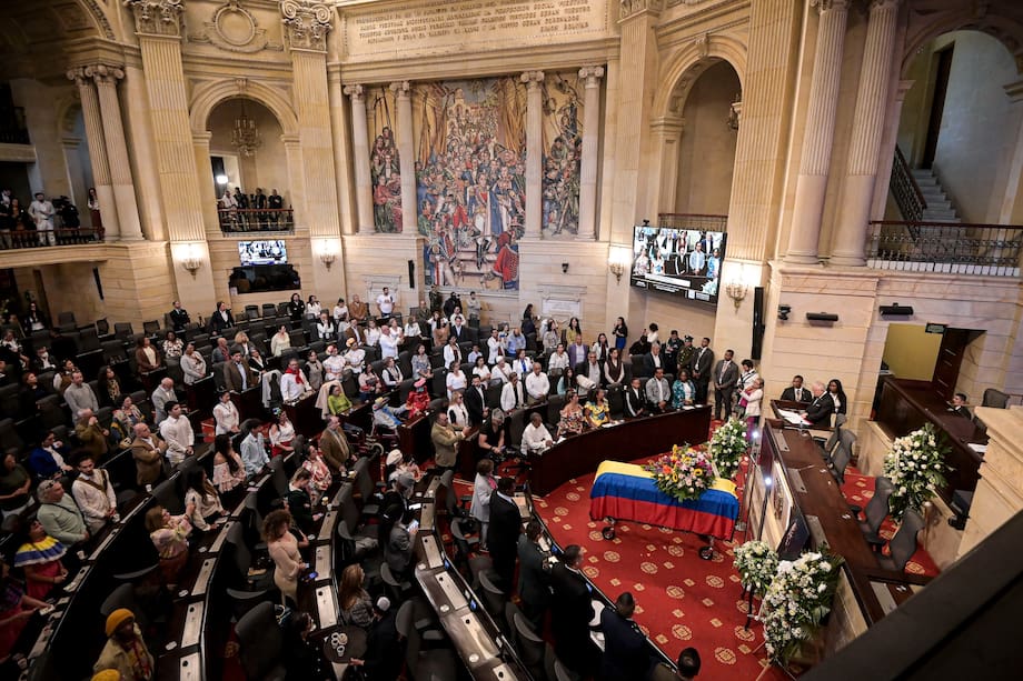 Homenaje a Totó La Momposina en el Capitolio Nacional