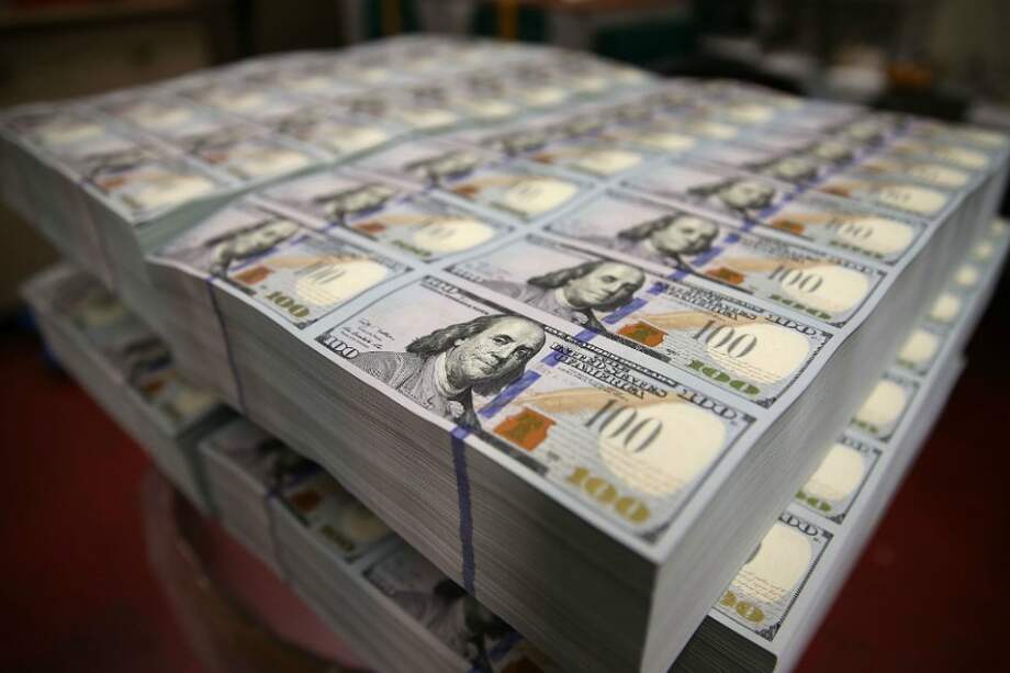 Flujo de capitales hacia países emergentes caería 12,6% en 2013