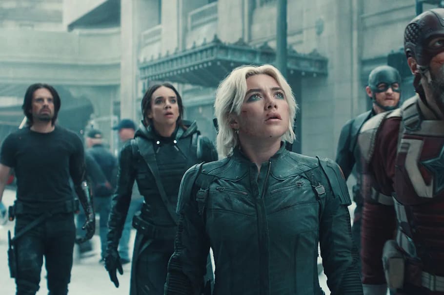 Una de las escenas más significativas de la película, se recrea de manera parecida al principal combate de Los Avengers, de 2012.