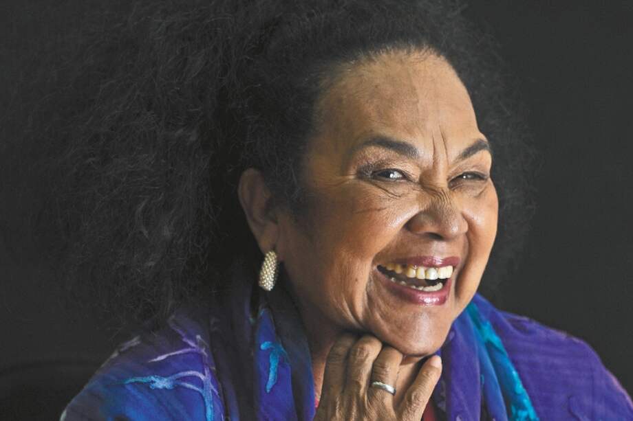 Dejen cantar a la Totó