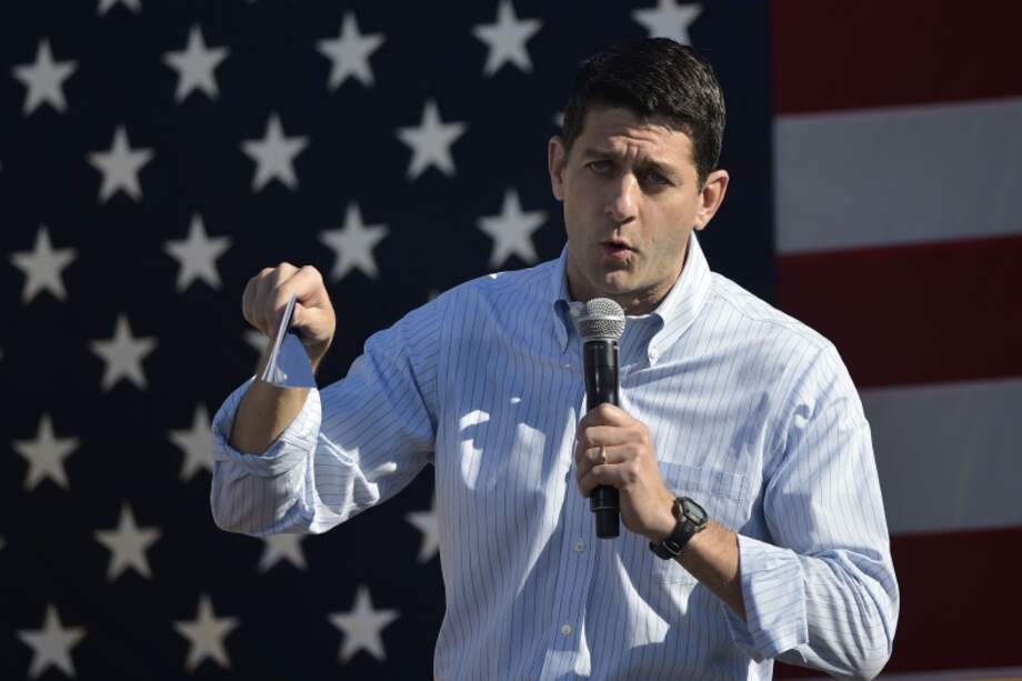 Paul Ryan, el republicano presidente de la Cámara de Representantes, dijo que no defendería más a Trump. / AFP
