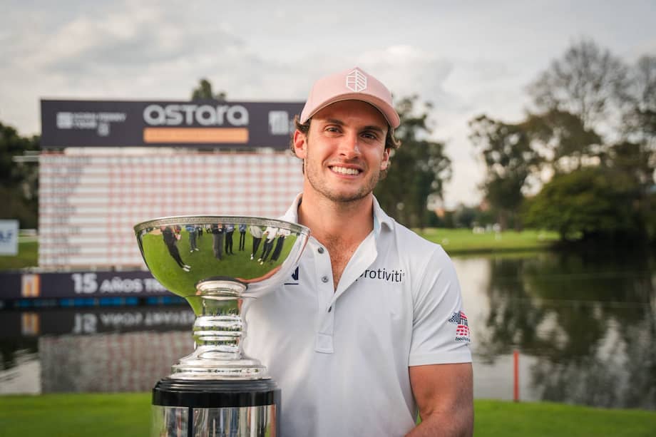 James Nicholas, golfista estadunidense.