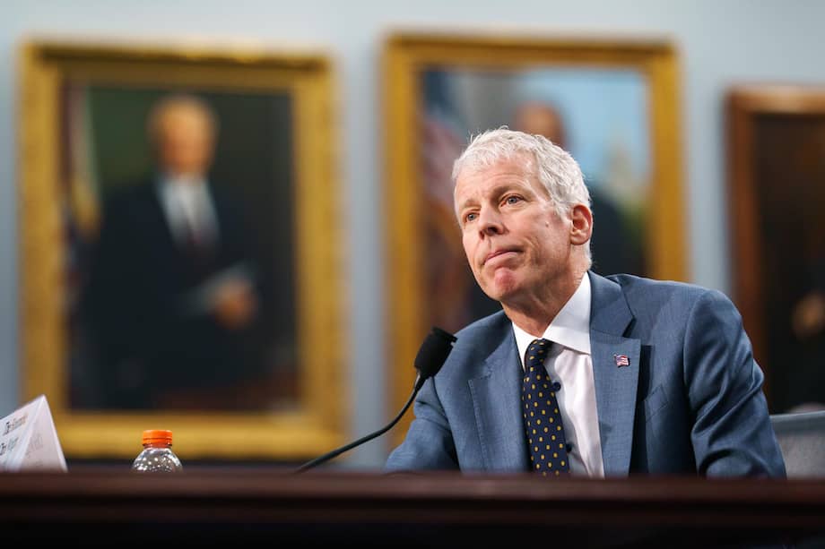 Chris Wright y su delegación fueron recibidos por la ministra de Hidrocarburos, Paula Henao, y el encargado de negocios de Estados Unidos en Venezuela, John Barrett.