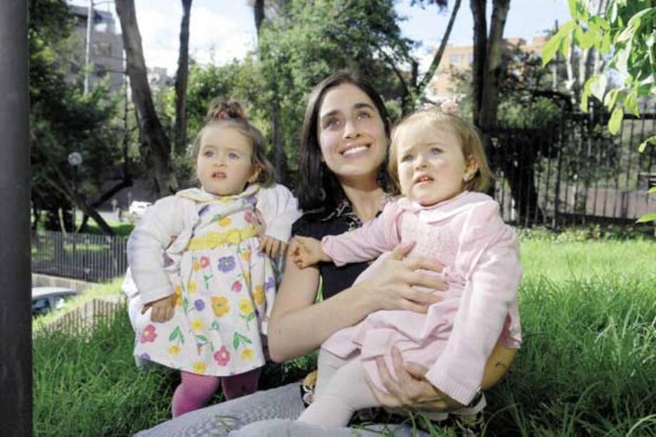 Mamás con la oficina en la pañalera