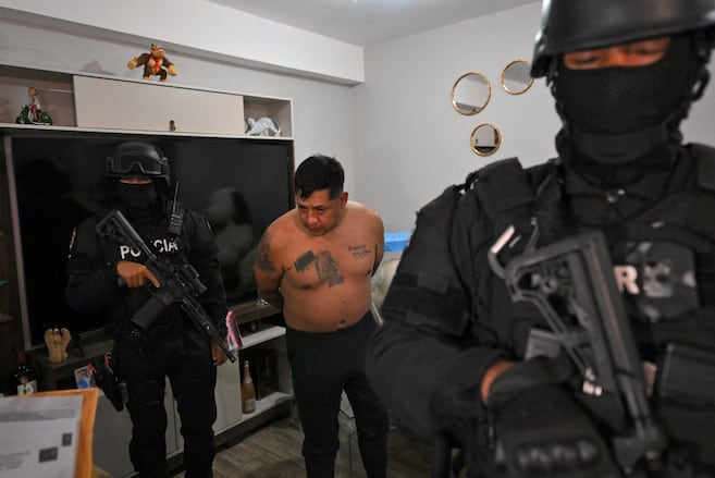Noboa decreta estado de excepción en Ecuador 16 días después del anterior, ¿por qué?