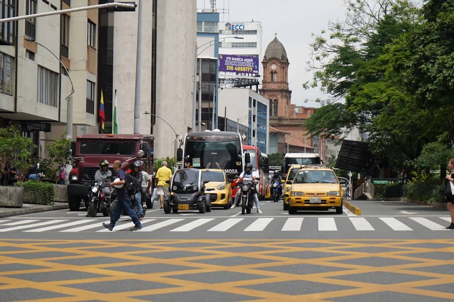 Durante la temporada de fin de año la movilidad en Medellín registra una reducción de hasta el 21%, según mediciones en los principales corredores viales.