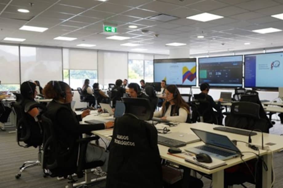 CNE amplía el plazo de postulación de testigos electorales de cara a las elecciones del 8 de marzo de 2026.